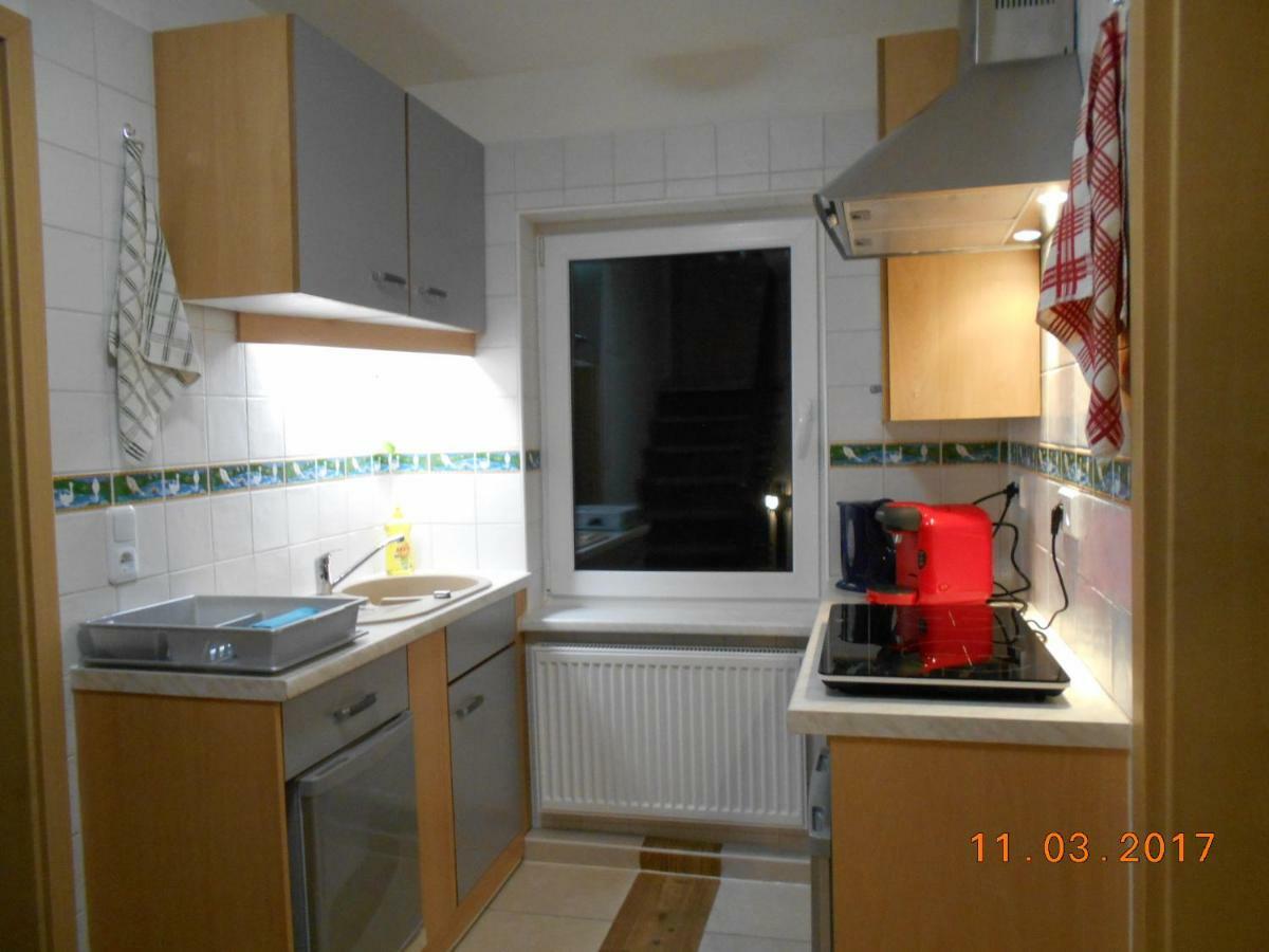 Doppel-/Zweibettzimmer mit Dusche